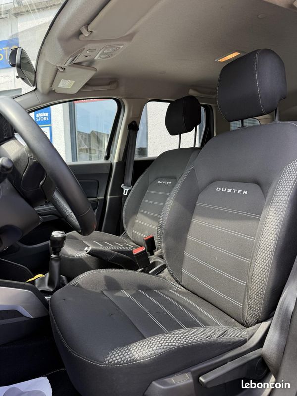 Dacia Duster (2) Prestige Blue dCi 115 4x2 TVA RECUPERABLE (image 7)