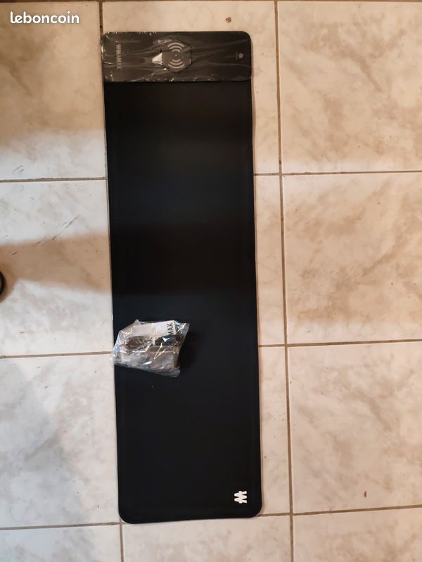 Tapis bureau avec chargeur induction tel (image 1)