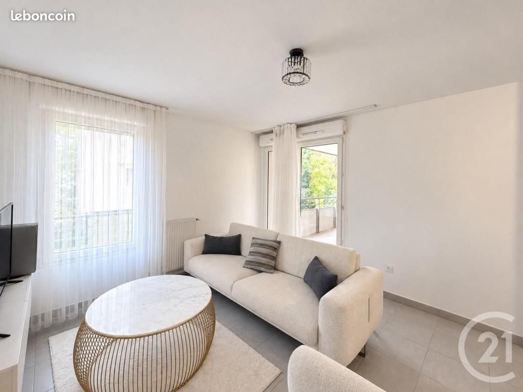 Appartement 3 pièces 53 m² · à Saint-Fons · 53 m² · 164 000 €