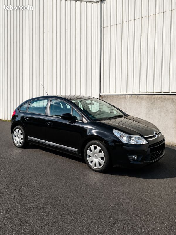 Citroën C4 1.4i 16V 90 ch – 167 800 km – Essence – 2010 (image 1)