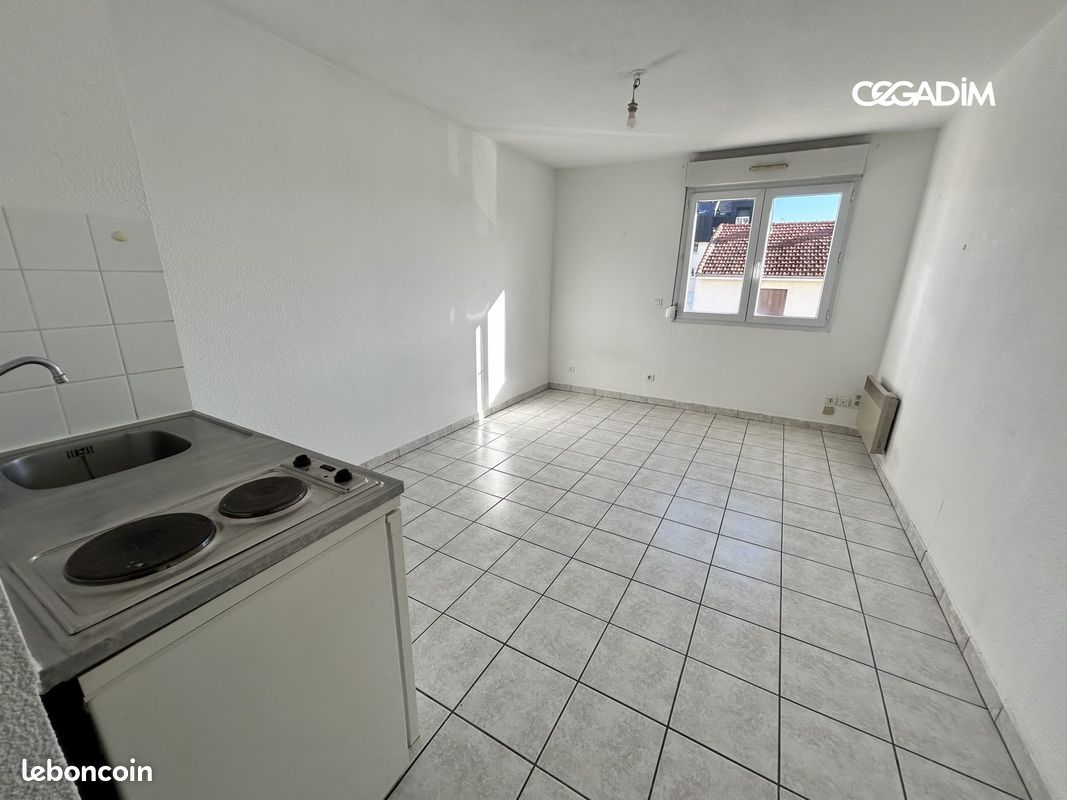 Appartement 1 pièce 19 m² · à Clermont-Ferrand · 19 m² · 335 €