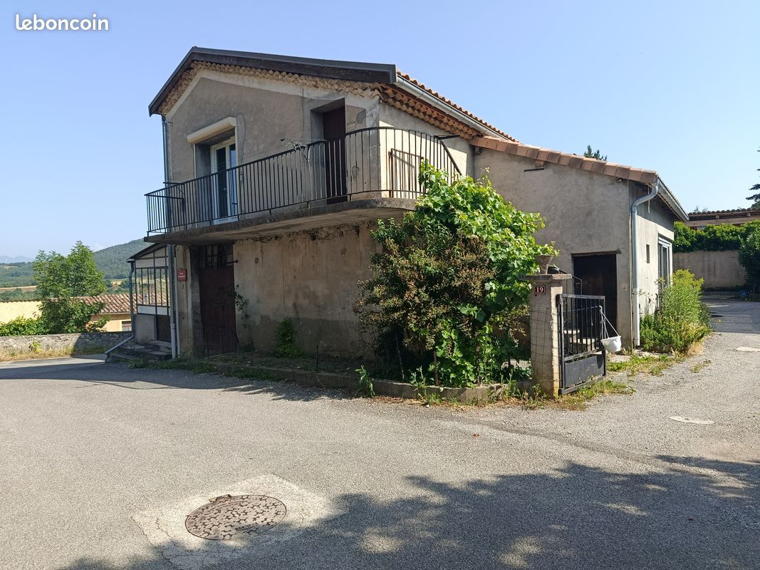 Maison 4 pièces 90 m² · à La Bâtie-Montsaléon · 90 m² · 630 €/mois