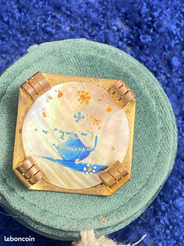 Broche ancienne (image 1)