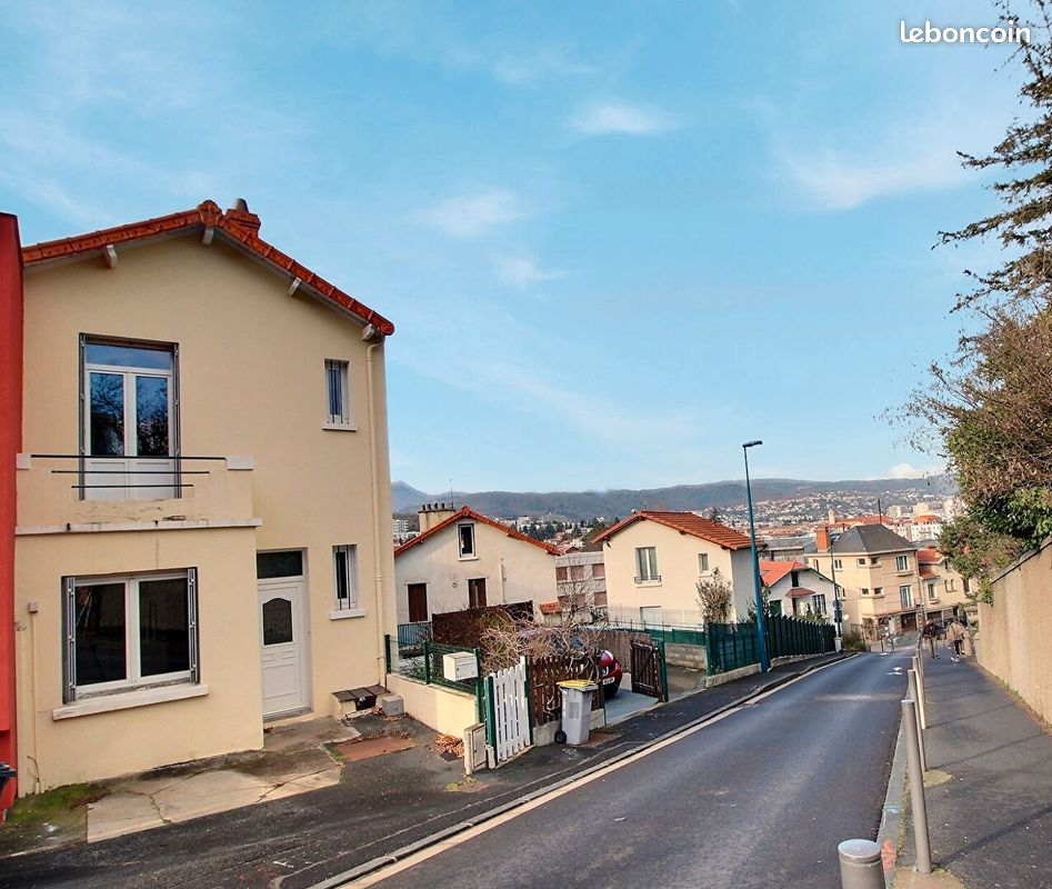 Maison 6 pièces 72 m² · à Clermont-Ferrand · 72 m² · 162 000 €