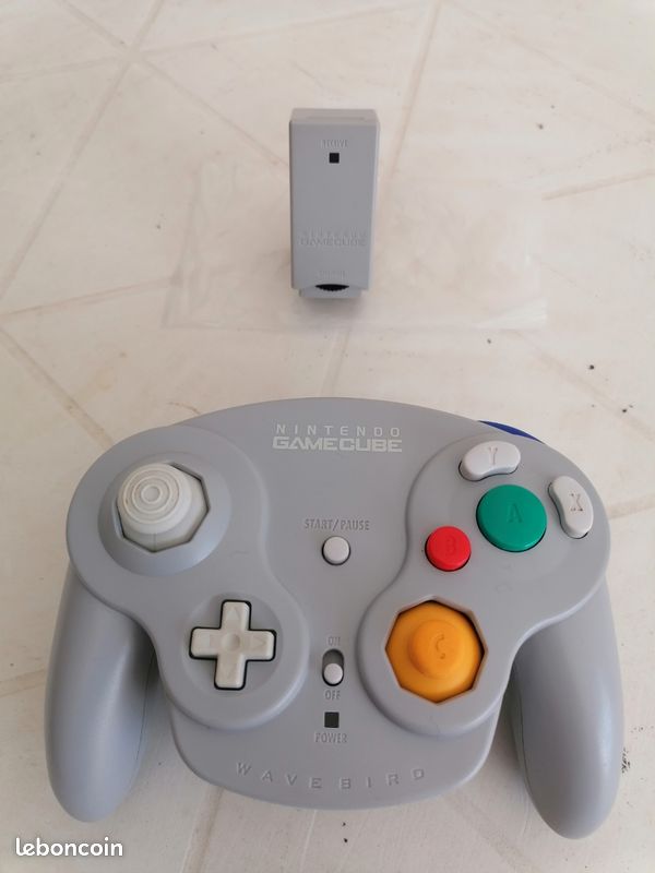 Manette game cube sans fil (image 2)
