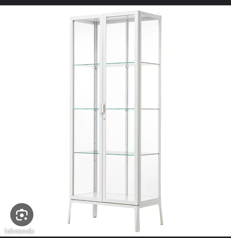 CHERCHE vitrine Ikea dans le 63 (image 1)
