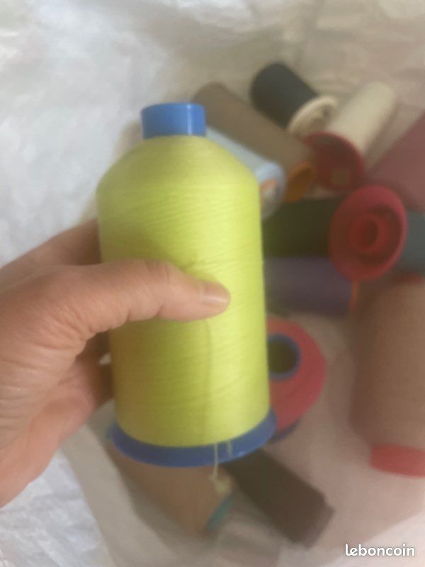 Lot Fil à coudre gramax surfix gutermann (image 6)