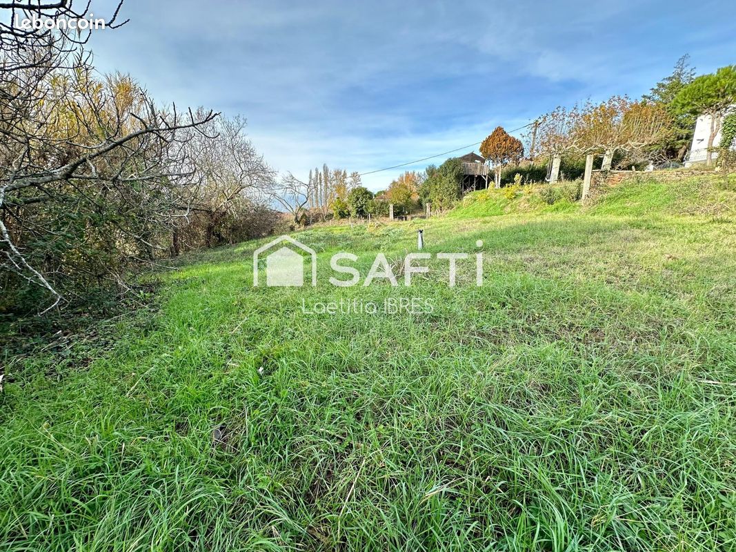 Terrain 850 m² SAINT-RUSTICE (image 2)