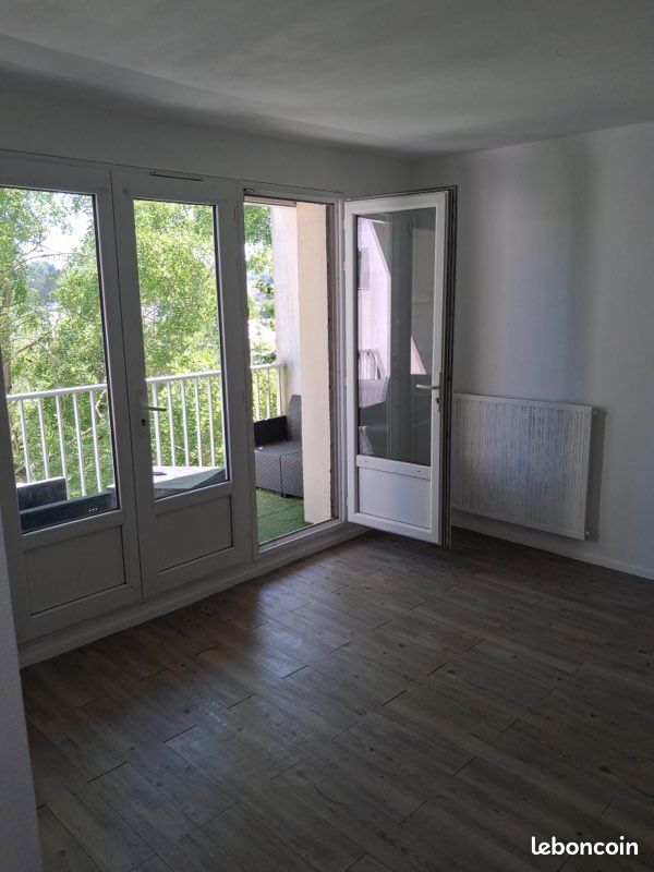 Appartement 4 pièces 84 m² · à Charleville-Mézières · 84 m² · 57 000 €