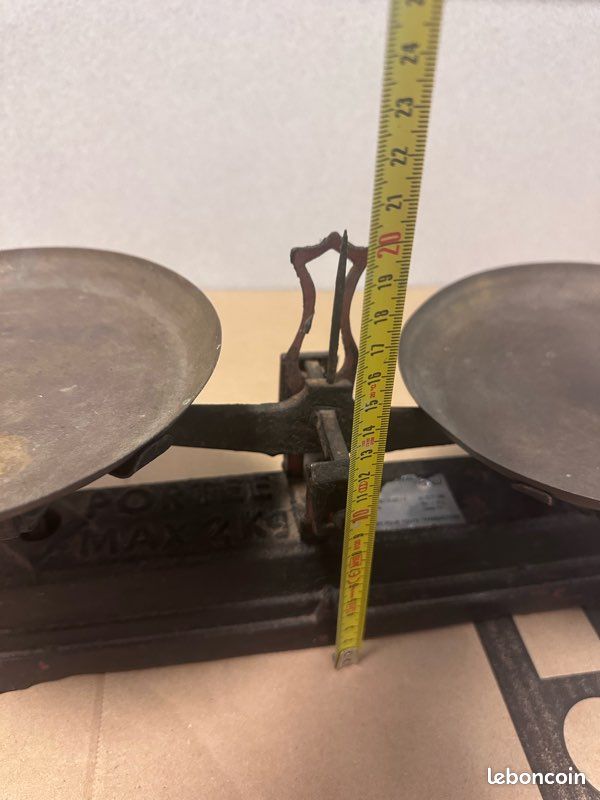 Balance Vintage 10kg – Mécanique, Métal Noir Et Doré, Rétro