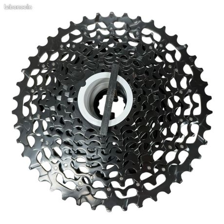 Cassette SRAM PG 1130 11 Vitesses 11-42 Dents - Emballage Abîmé - Neuve