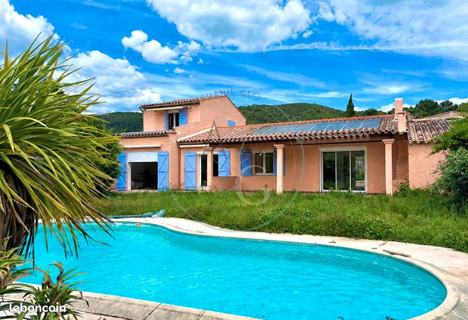 Propriété 5 pièces 174 m²