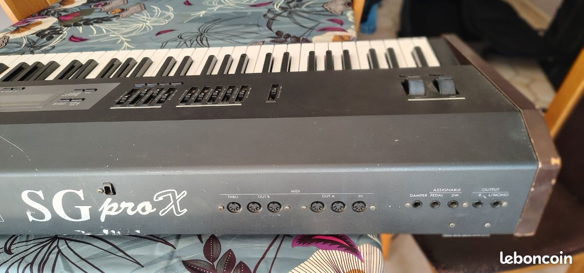 Korg SG pro X (image 7)