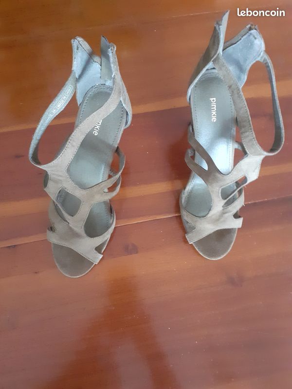 Chaussures vertes talons PIMKIE (image 2)