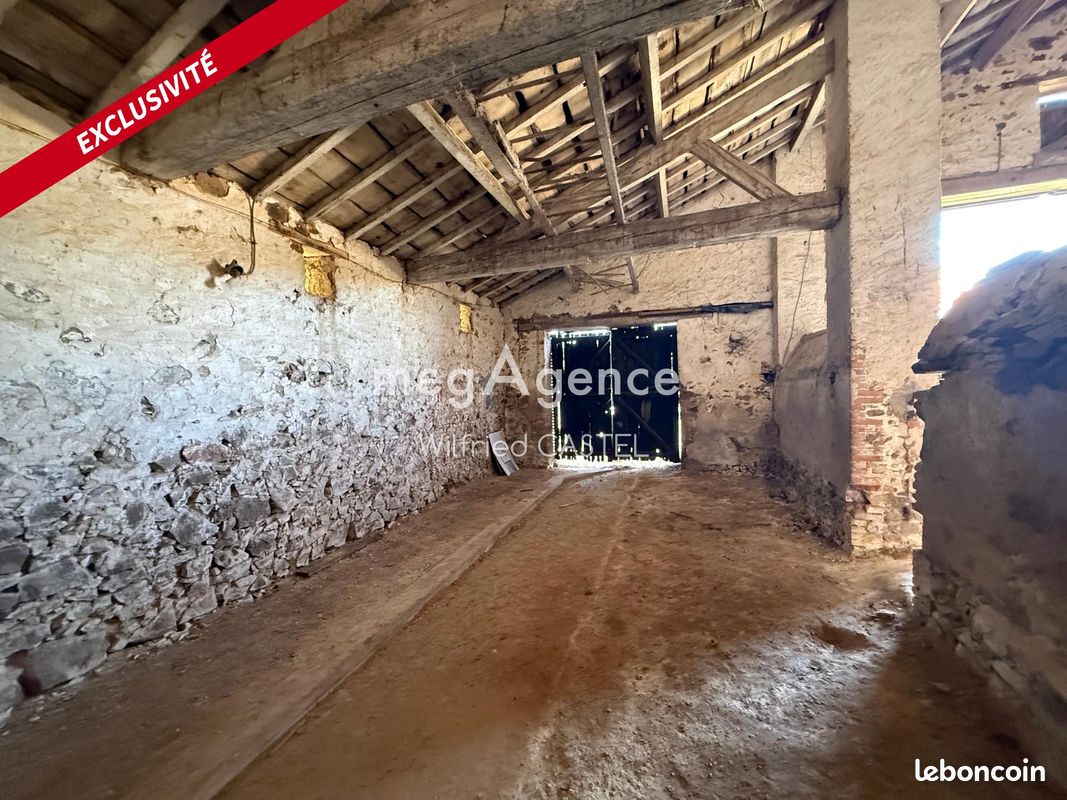 Maison 3 pièces 79 m² · à Vairé · 79 m² · 89 000 €