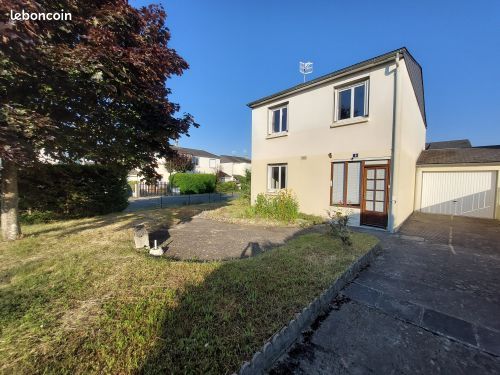 Maison 5 pièces 98 m² · à Saint-Amand-Montrond · 98 m² · 90 000 €