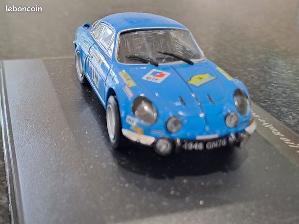 Alpine A 110 N ° 14 Rallye des Routes du Nord -1971