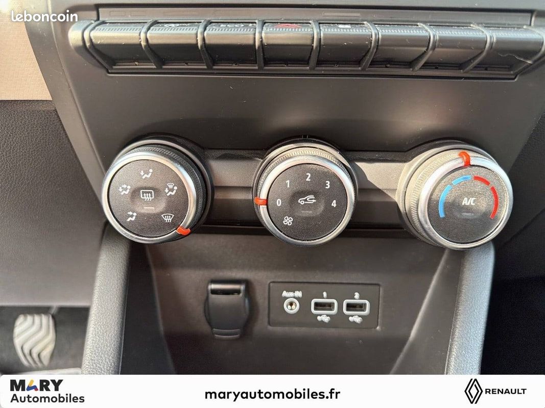 RENAULT Clio TCe 90 - 21N Limited (image 19)