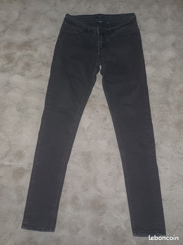 Pantalon jean noir (image 1)