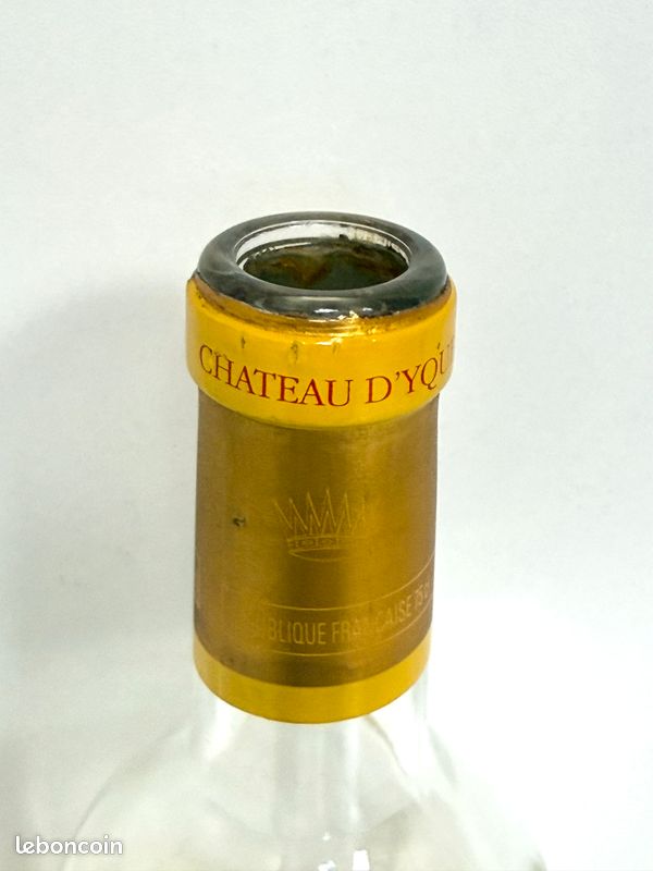 ✨YQUEM 1998✨Rare - Bouteille vide Château d’Yquem 1998 Sauternes 75cl bordeaux collection étiquette décoration cave vin bar restaurant (image 6)