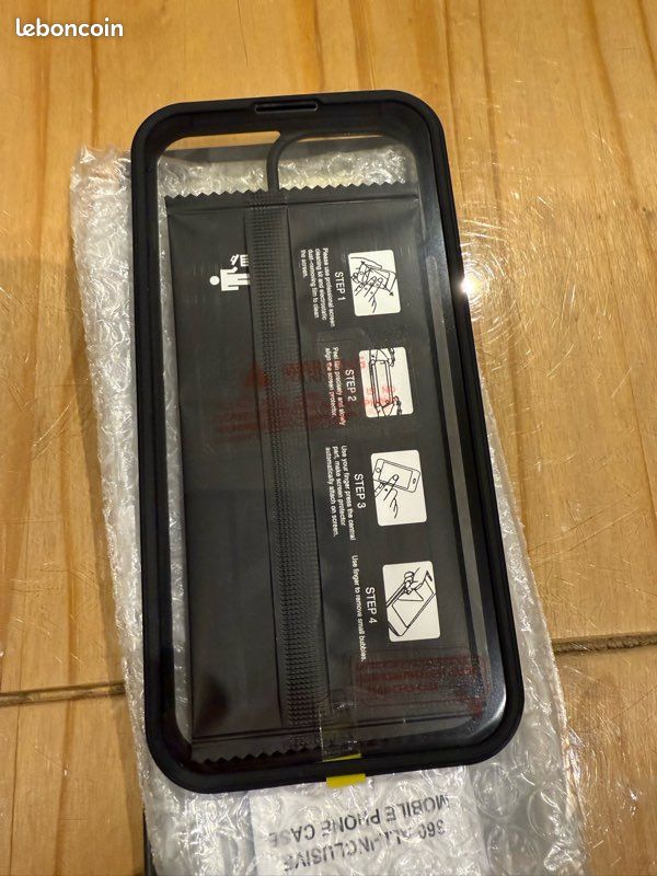 Coque iPhone 14 pro Max neuve (image 1)