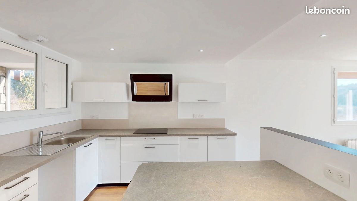Appartement 4 pièces 107 m² · à Rodez · 107 m² · 930 €/mois