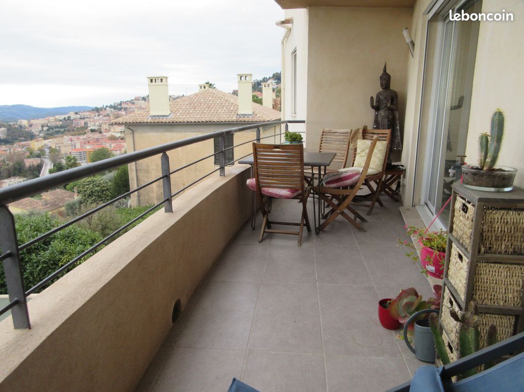 Appartement 4 pièces 75 m² · à Grasse · 75 m² · 1 360 €