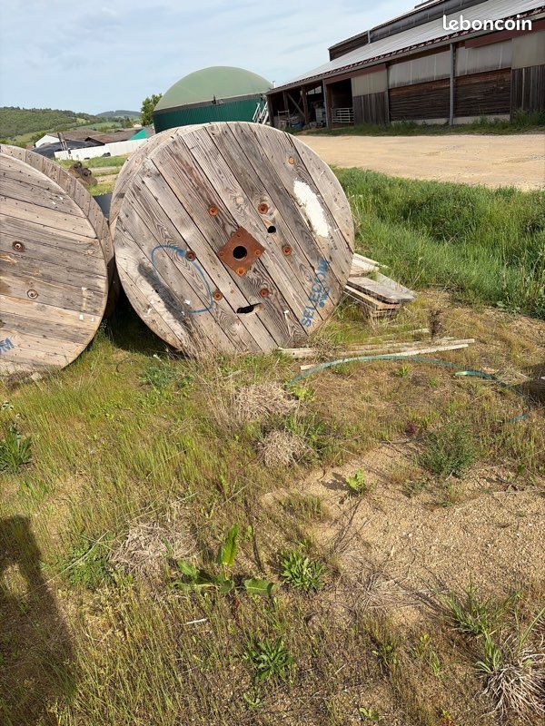 Touret en bois (image 3)