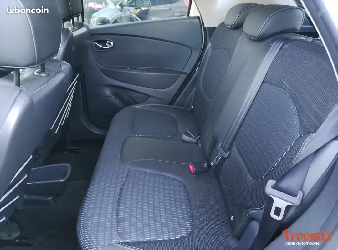 Renault Captur 1.2 TCE 120 ZEN EDC BVA (image 26)