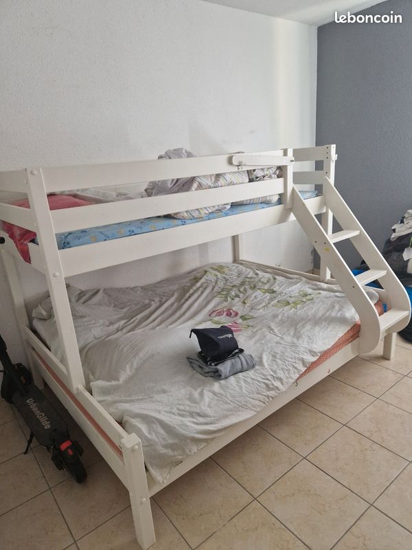 Lot de Gros électroménager High Tech et Mobilier Retour client f