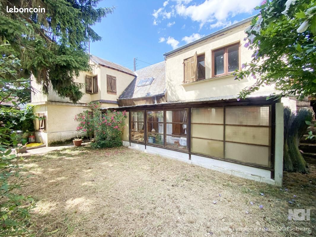 Maison 3 pièces 103 m² · à Chartres · 103 m² · 174 900 €