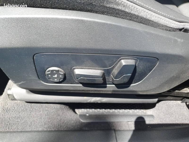 BMW X1 sDrive20i 170ch xLine (image 22)