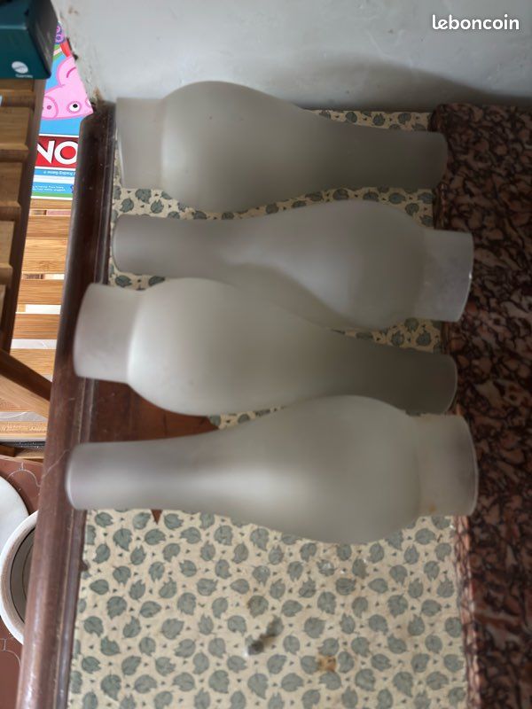 Verres de lampes anciens (image 1)