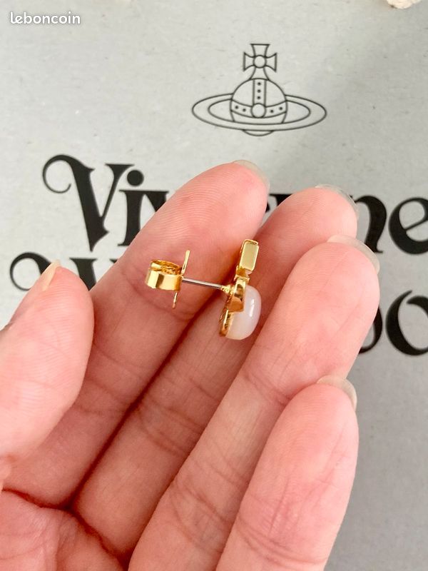 Boucles d’oreilles asymétrique orbe et cœur doré (image 5)