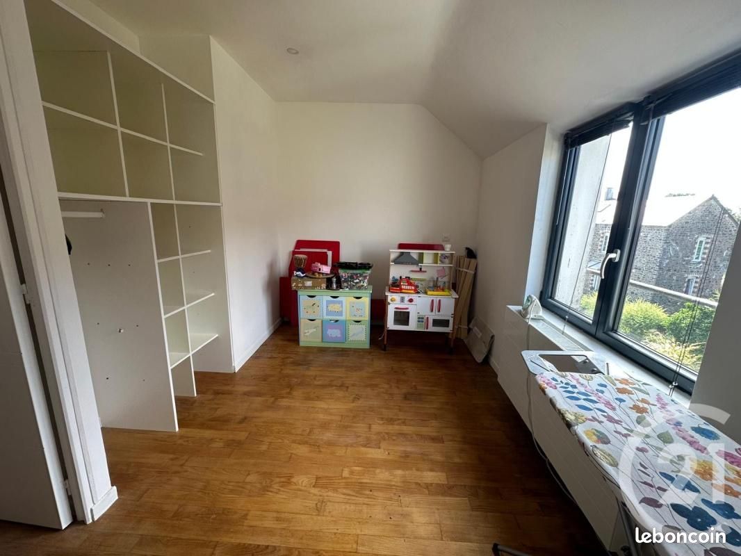 Maison 8 pièces 137 m² (image 9)
