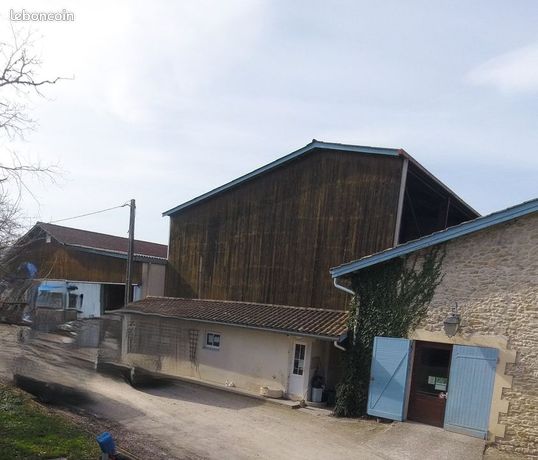 Maison 7 pièces 1 500 m²