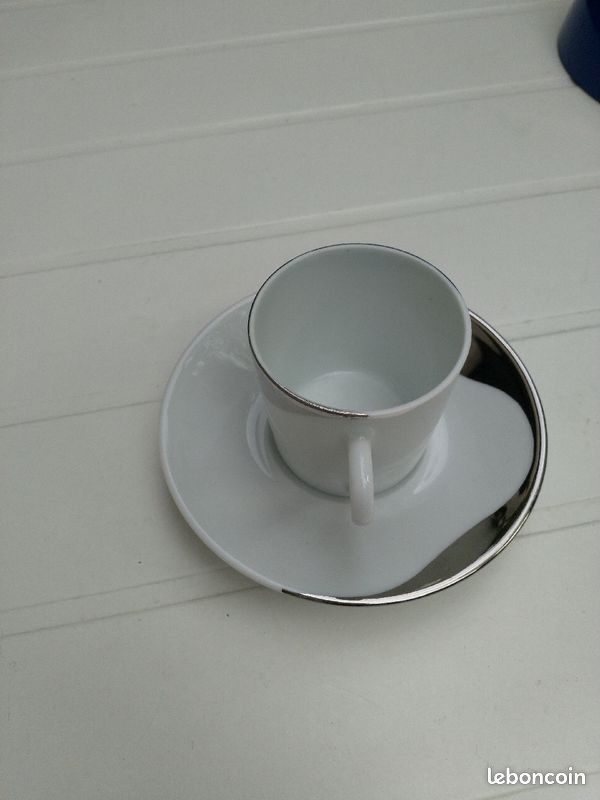 Tasse à café et soucoupe porcelaine Limoges (image 2)