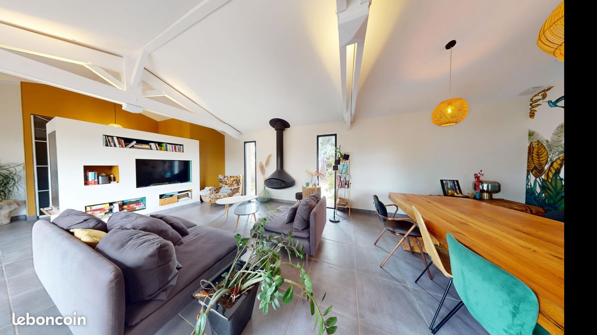 Maison 5 pièces 147 m² · à Grenade · 147 m² · 525 000 €