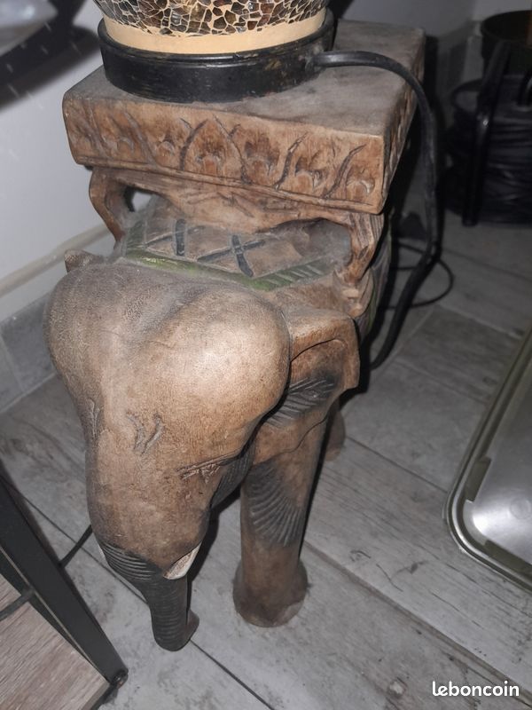 Éléphant en bois porte plante (image 1)