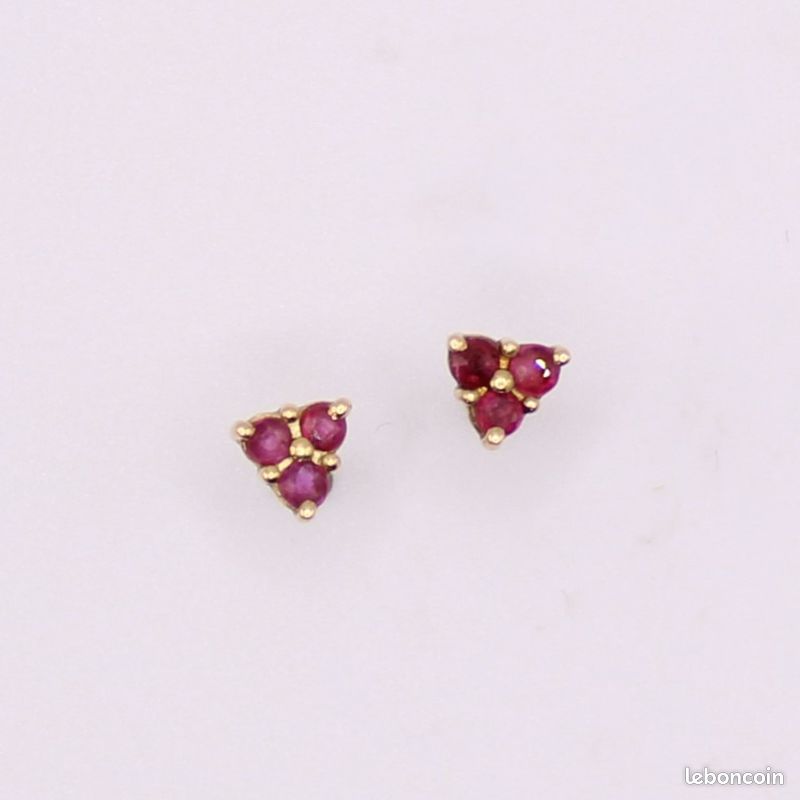 Boucle d’oreille clous or jaune et trilogie rubis 18k (image 5)