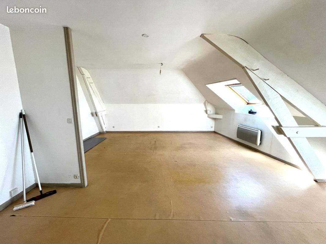 Appartement 2 pièces 44 m² · à Épernay · 43,9 m² · 63 000 €