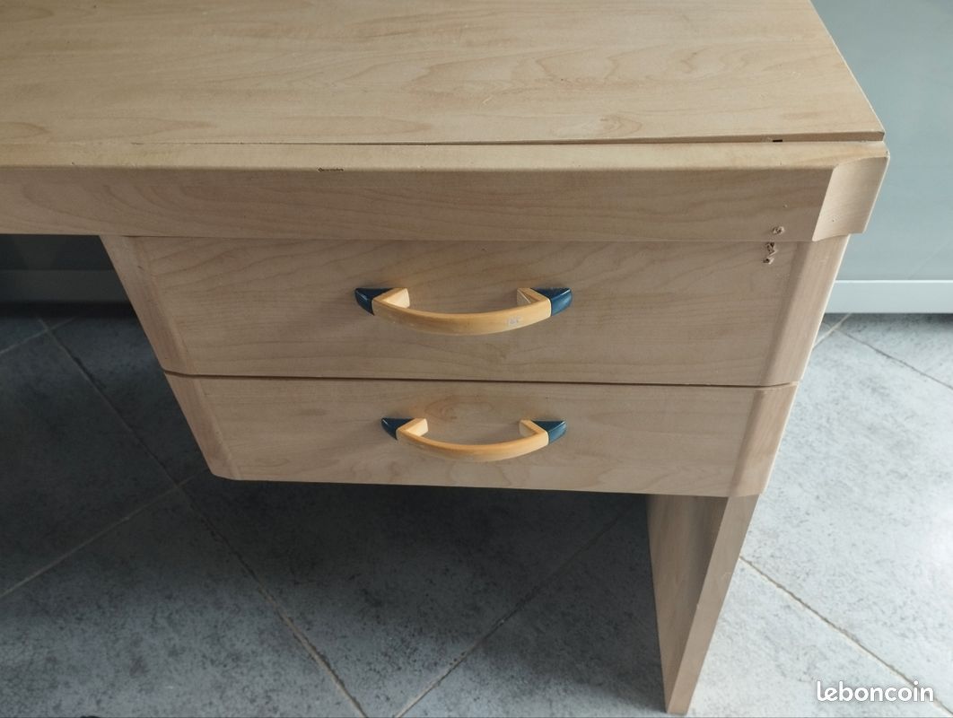 Bureau et chaise (image 3)