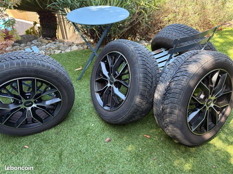 4 Jantes alu Momo 17 pouces + pneus hiver Bridgestone (image 2)