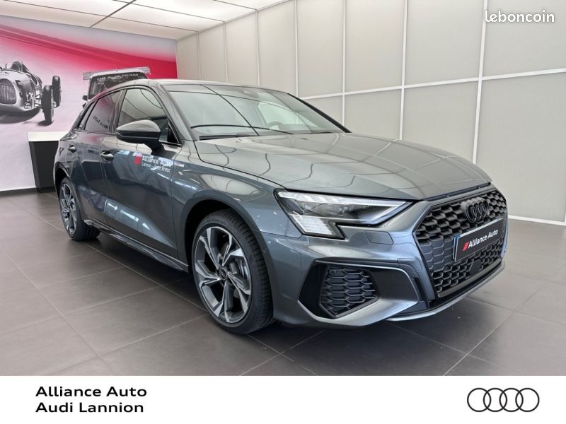 Audi A3 Sportback 40 TFSI e 204ch S line S tronic 6 (image 3)
