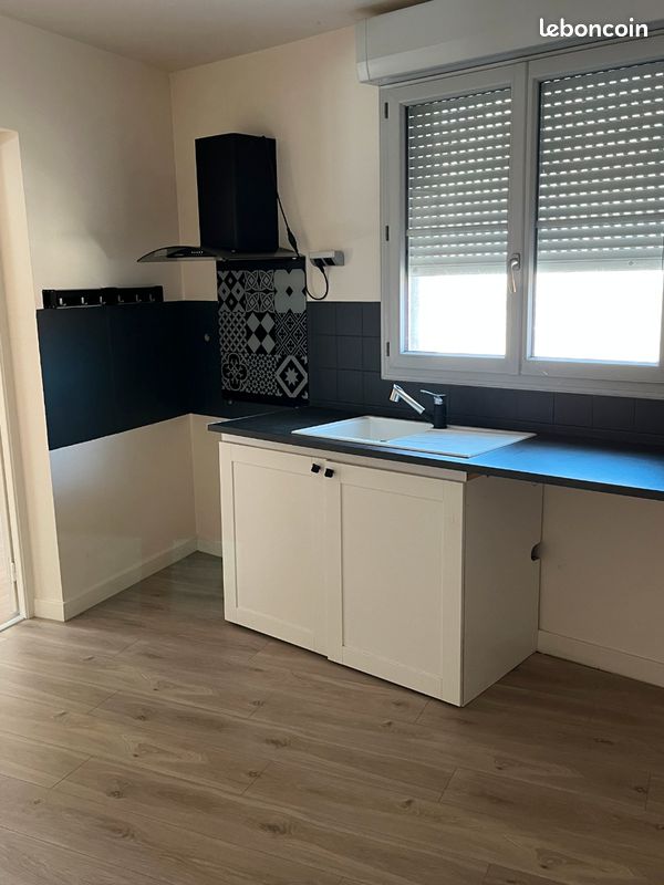 Appartement 6 pièces 116 m² · à Longeau-Percey · 116 m² · 590 €/mois