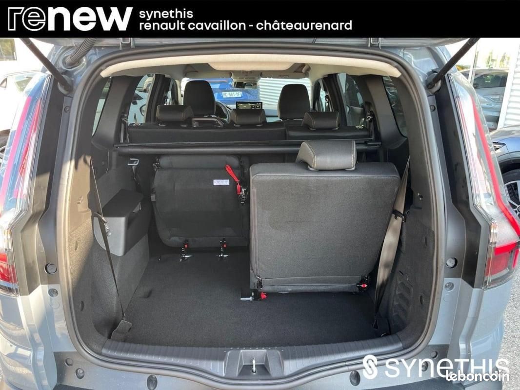 Dacia Jogger TCe 110 7 pl Extreme (image 6)