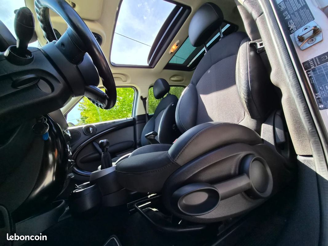 Mini Countryman Cooper S ALL4 1.6i 184cv 2010 (image 11)