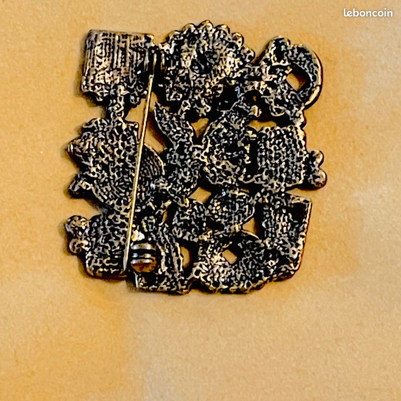 Broche Vintage Style Art Déco Années 80 - Argenté En Alliage - Bijou Rétro