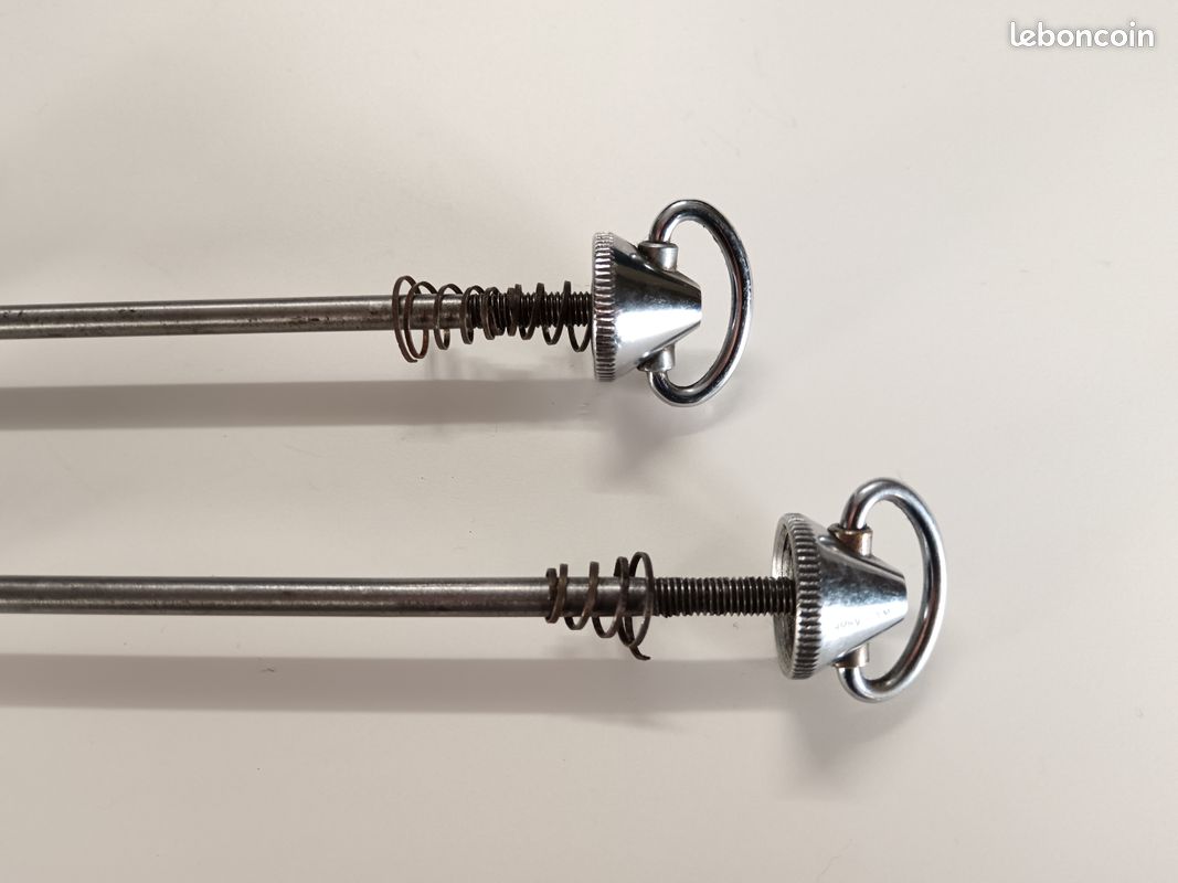 Paire de moyeux CAMPAGNOLO RECORD 36T pour vélo de course ancien années 70/80 - Équipements vélos