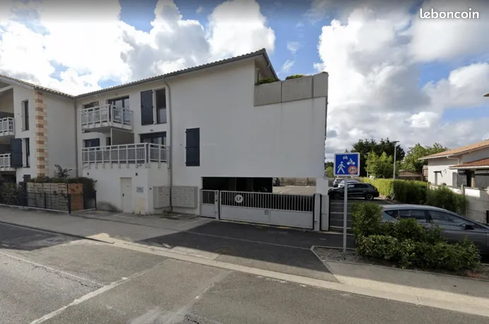 Location Entrepôt Gujan-Mestras, Local d'activités Gujan-Mestras, Hangar à  louer 